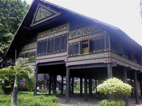  Traditionell elegans: En djupdykning i indonesiska hem